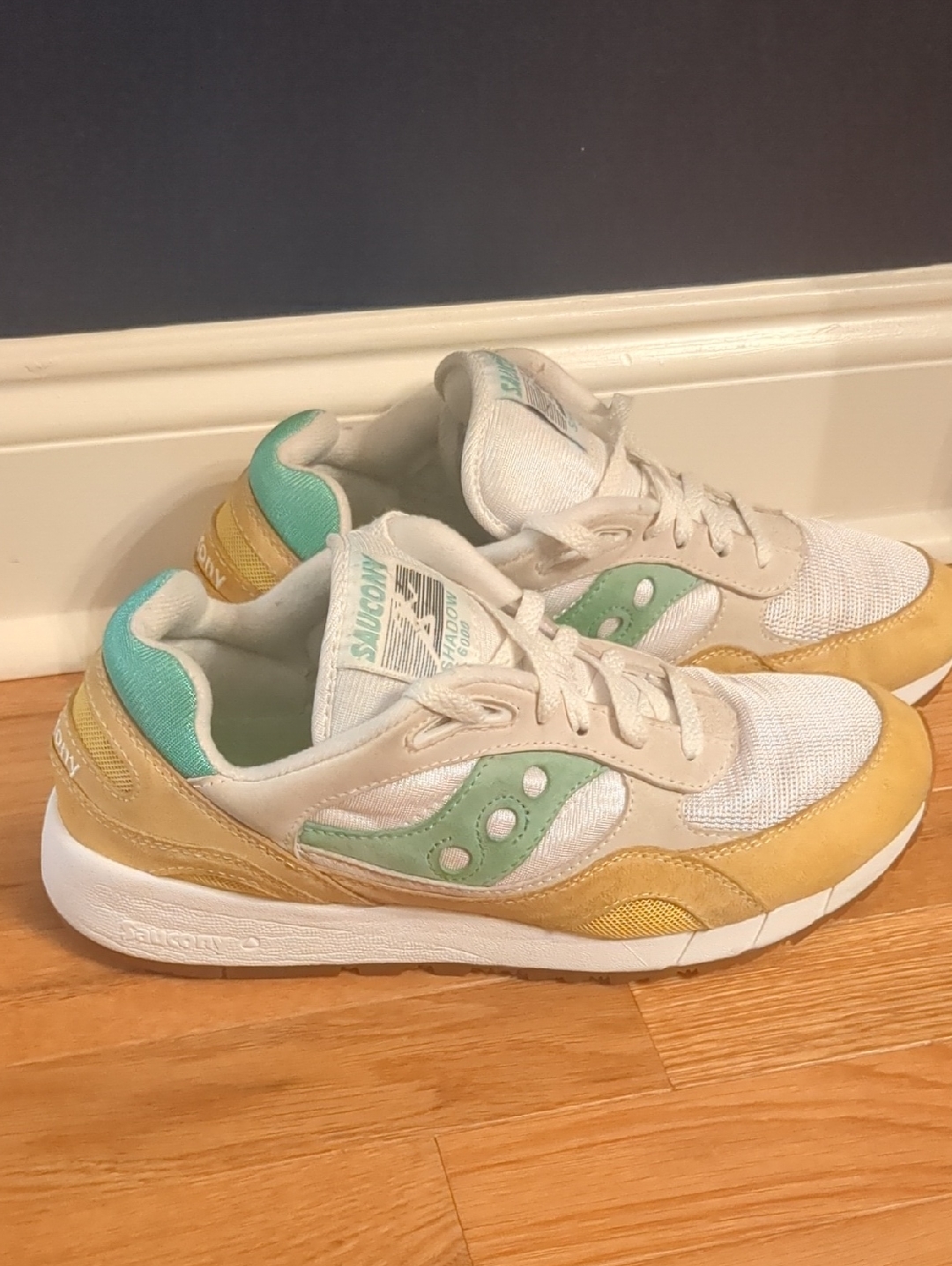 Saucony Shadow 6000 Sneakers In A White, Green, And Mustard Yellow